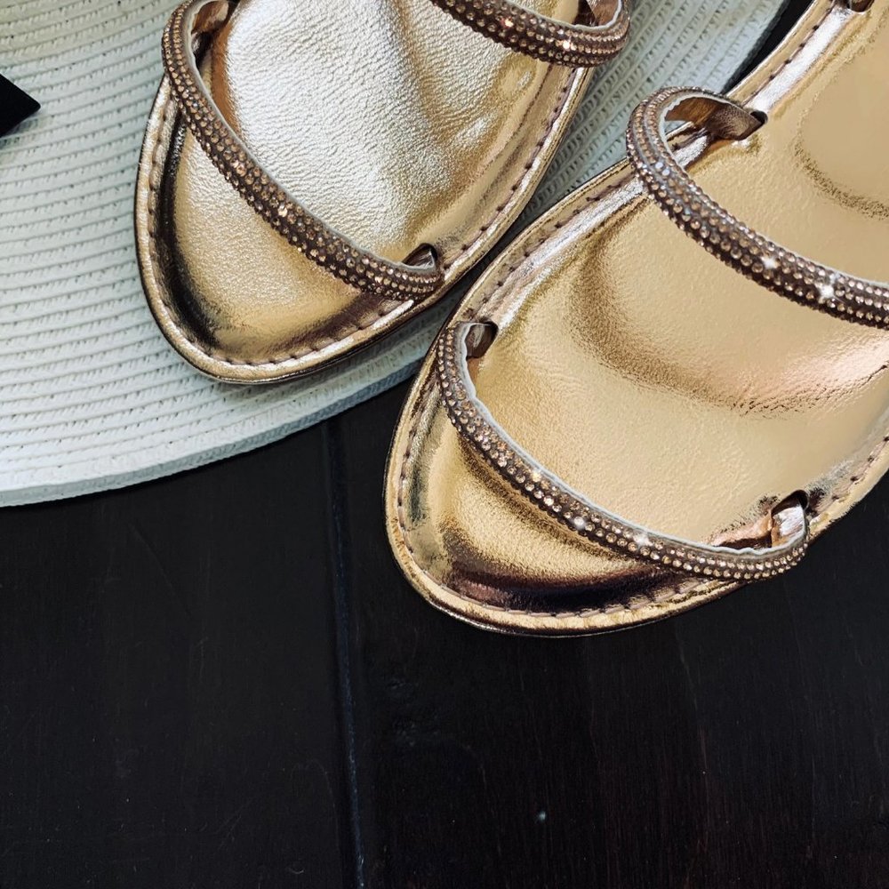 NEW🔥 Rose Gold Diamante Rhinestone Flat Gladiator Sandals Ankle Strap Open Toe - Picture 6 of 6